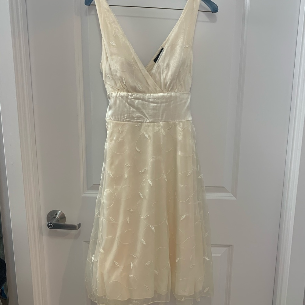 Speechless Cream V Neck Dress With Overlay